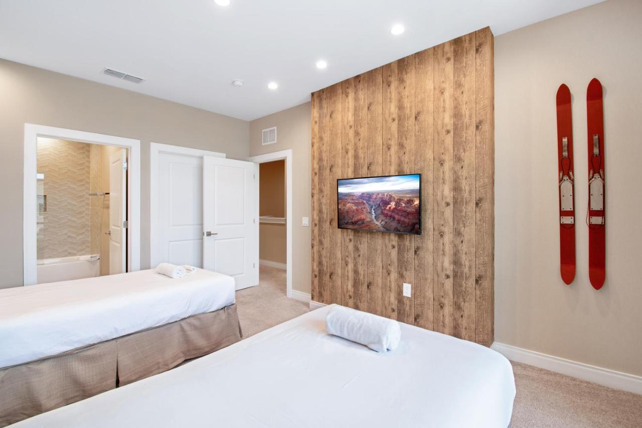 Beautiful Townhome Magic Village 1,5 Mile To Dis Orlando Buitenkant foto